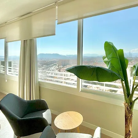 Luceros Sky Apartman Alicante